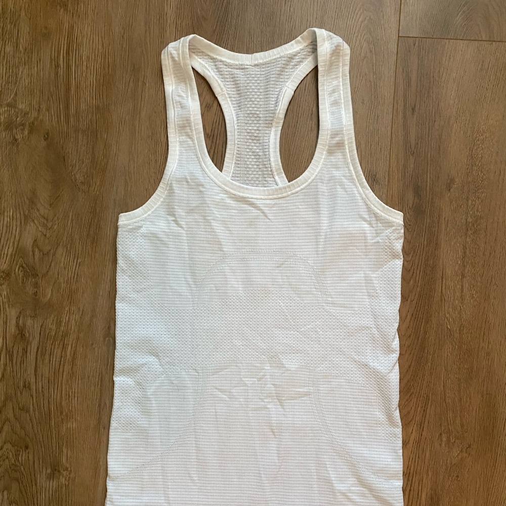 Lululemon swiftly tech tank